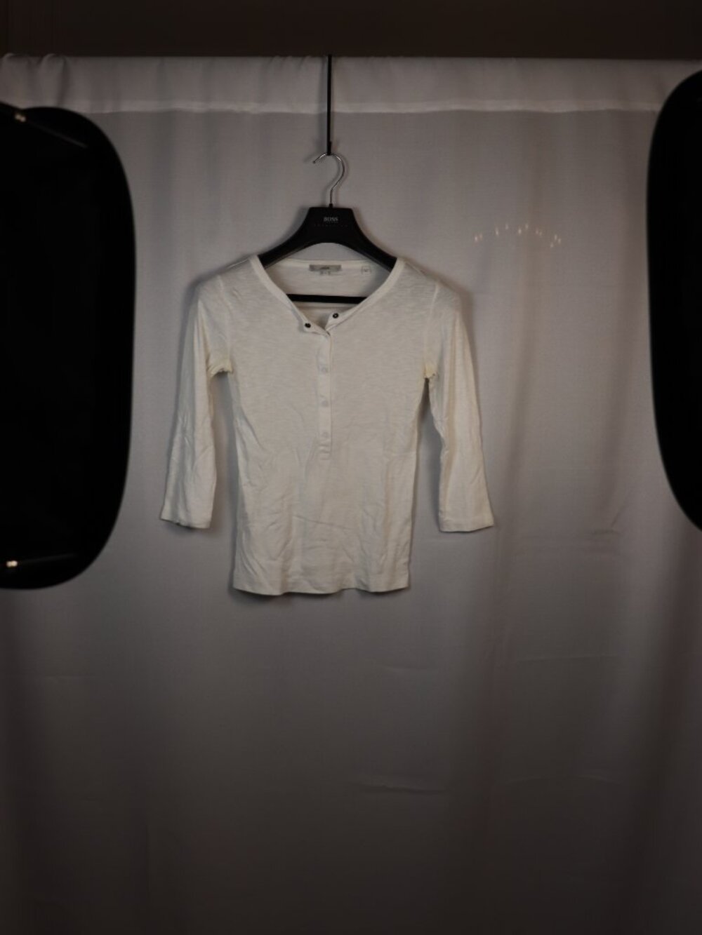Vince Camuto Women's White Three–Quarter Sleeve Button Up Sz Small Fair Price